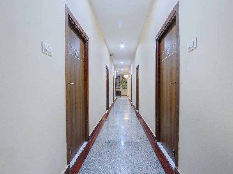 Oyo 7627 Royal Plaza Hotel Hyderabad Eksteriør billede
